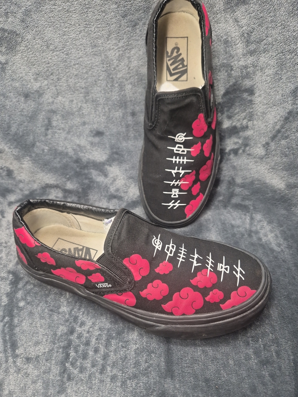 Vans Mens 5.5 Womens 7 Classic Slip On  Anime  Tokyo Ghoul Custom Black & Red